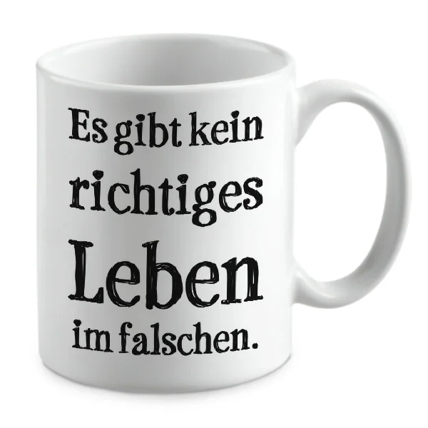 Es gibt kein richtiges Leben im falschen.